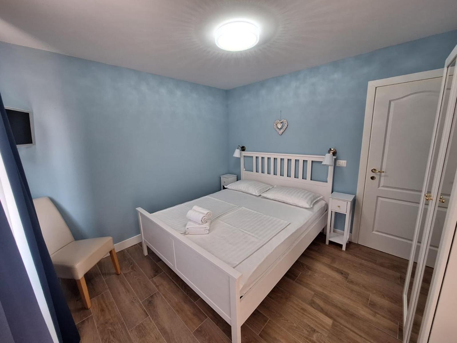 Villa "Pied-A-Terre" Residence & Spa Umag Bagian luar foto