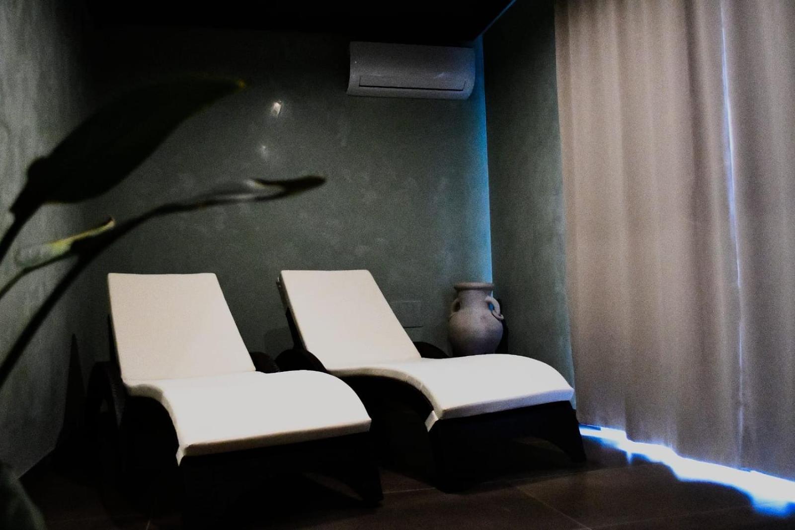 Villa "Pied-A-Terre" Residence & Spa Umag Bagian luar foto